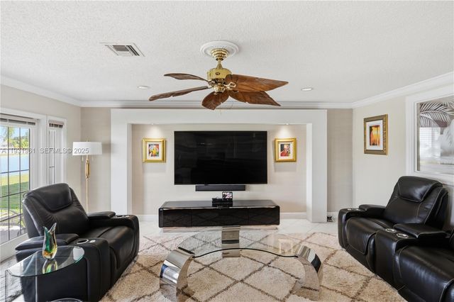 17361 SW 35th St, Miramar, FL 33029