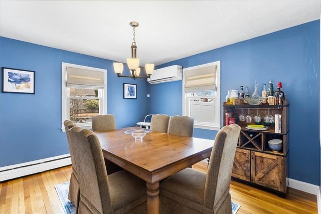 10 Earnshaw St, Boston, MA 02132