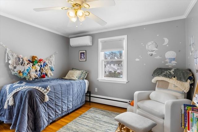 10 Earnshaw St, Boston, MA 02132