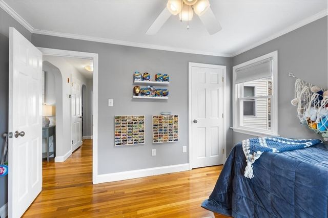 10 Earnshaw St, Boston, MA 02132