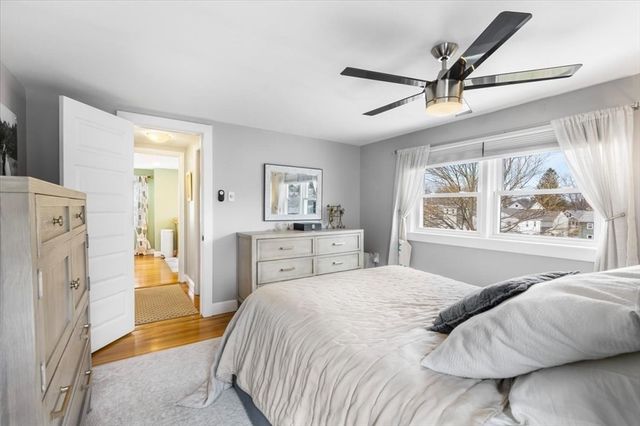 10 Earnshaw St, Boston, MA 02132