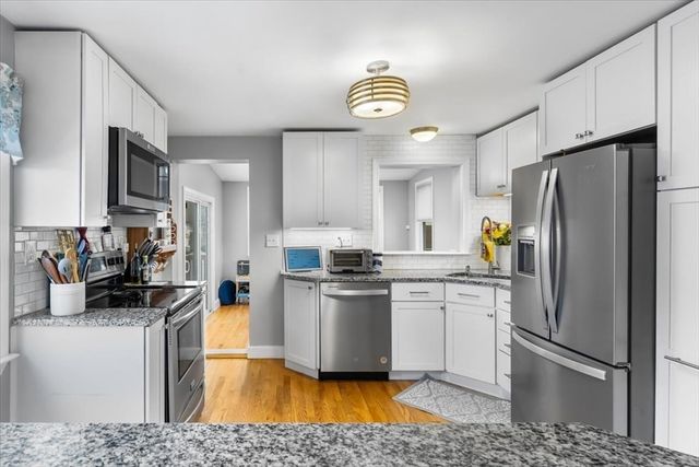 10 Earnshaw St, Boston, MA 02132