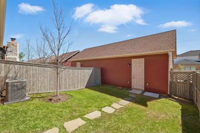 2757 S Market Square, Northlake, TX 76247