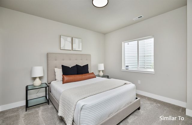 1211 NW Petersen Drive, Waukee, IA 50263
