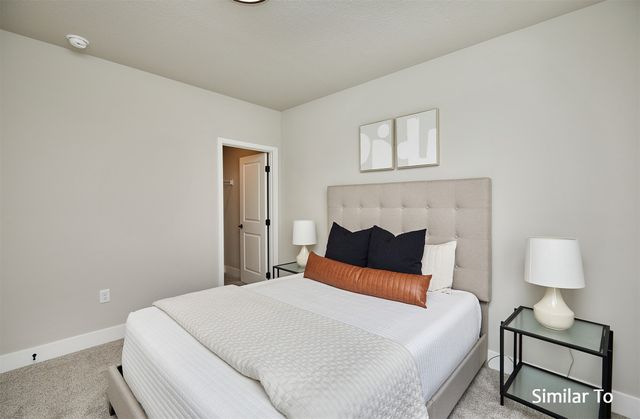 1211 NW Petersen Drive, Waukee, IA 50263