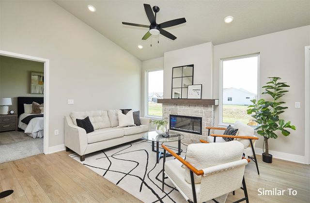 1211 NW Petersen Drive, Waukee, IA 50263
