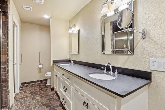 4400 Saint Patrick Drive, Oklahoma City, OK 73120