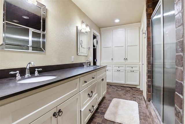 4400 Saint Patrick Drive, Oklahoma City, OK 73120