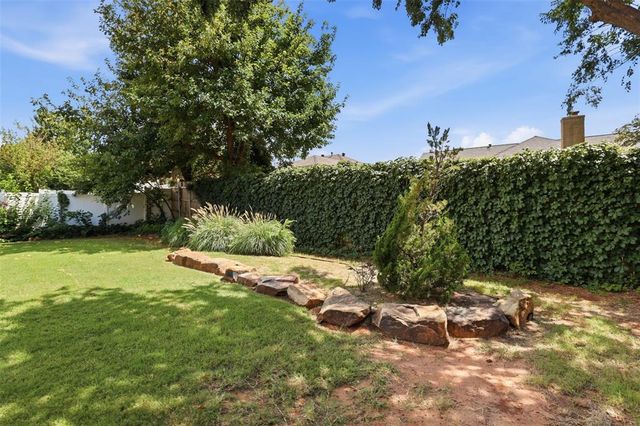4400 Saint Patrick Drive, Oklahoma City, OK 73120