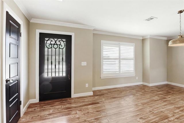 4400 Saint Patrick Drive, Oklahoma City, OK 73120