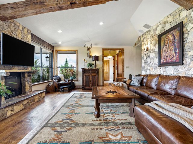 242 Bishop Drive, Weatherford, TX 76088