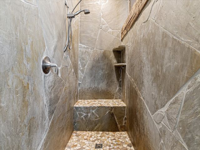 242 Bishop Drive, Weatherford, TX 76088