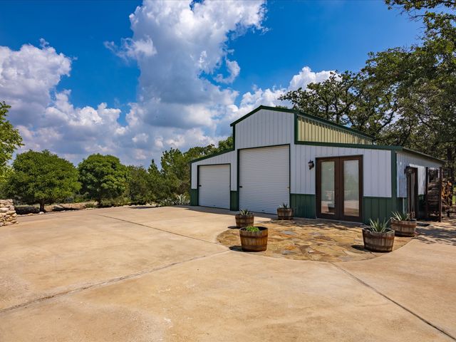 242 Bishop Drive, Weatherford, TX 76088