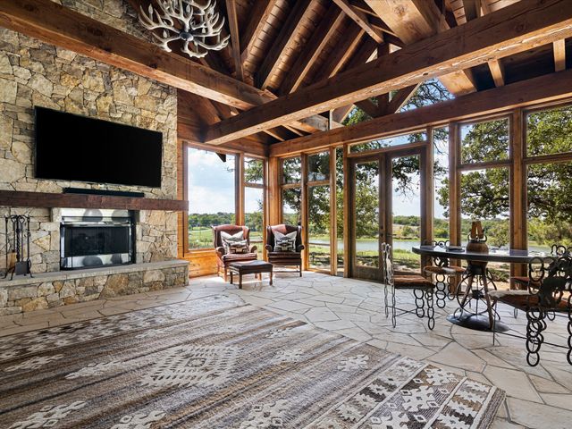 242 Bishop Drive, Weatherford, TX 76088