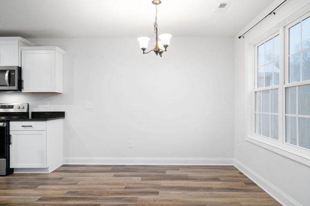 472 Hawkins Road, Clarksville, TN 37040