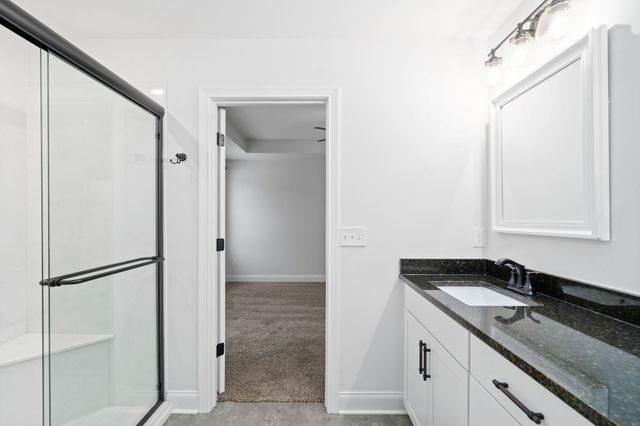 472 Hawkins Road, Clarksville, TN 37040