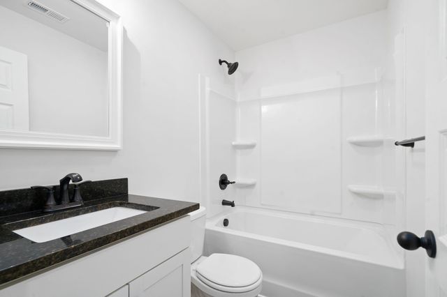 472 Hawkins Road, Clarksville, TN 37040