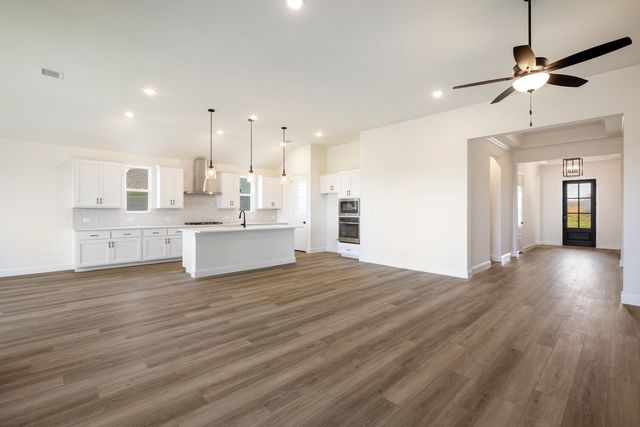 557 Baker Court, Fate, TX 75189