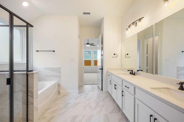 557 Baker Court, Fate, TX 75189