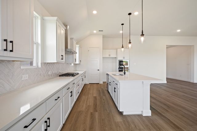 557 Baker Court, Fate, TX 75189