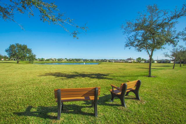 1450 Caddy Court, Vero Beach, FL 32966