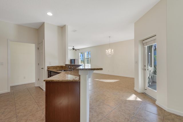 1450 Caddy Court, Vero Beach, FL 32966