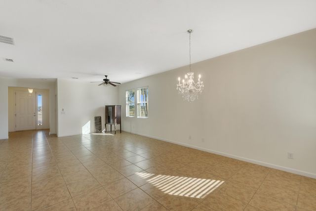 1450 Caddy Court, Vero Beach, FL 32966