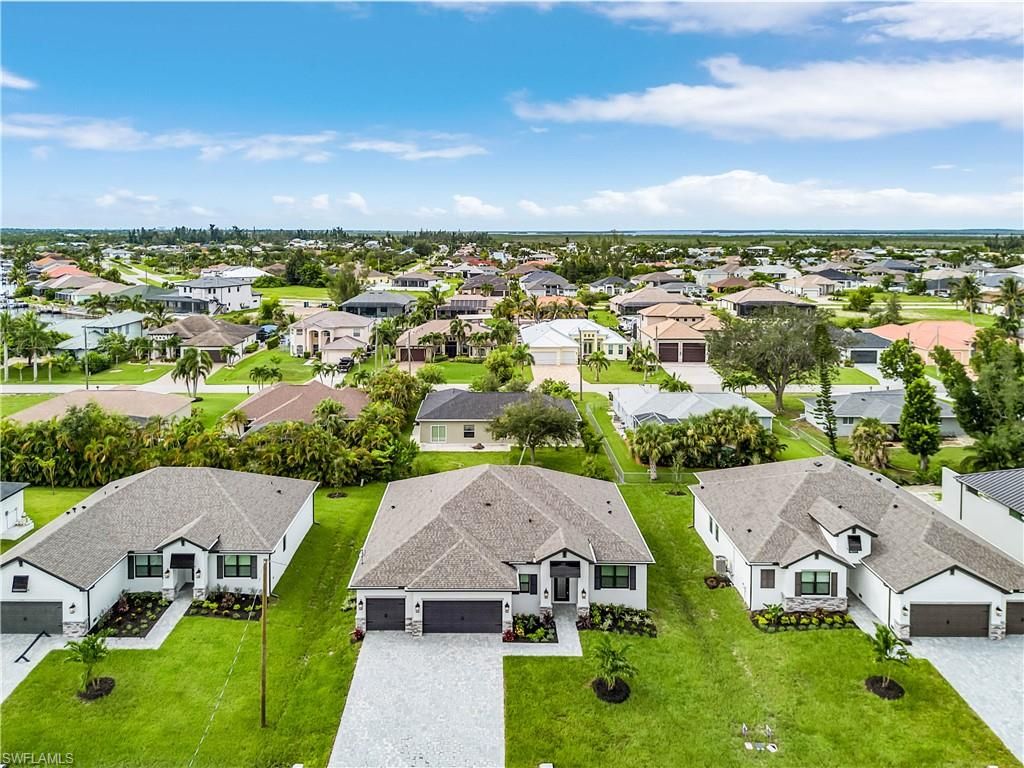 3524 SW 3rd ST, CAPE CORAL, FL 33991 — exterior