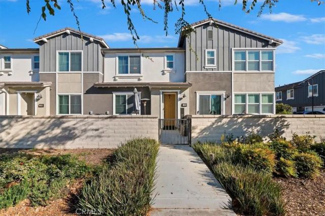 3562 E Moonlight Street, Ontario, CA 91761