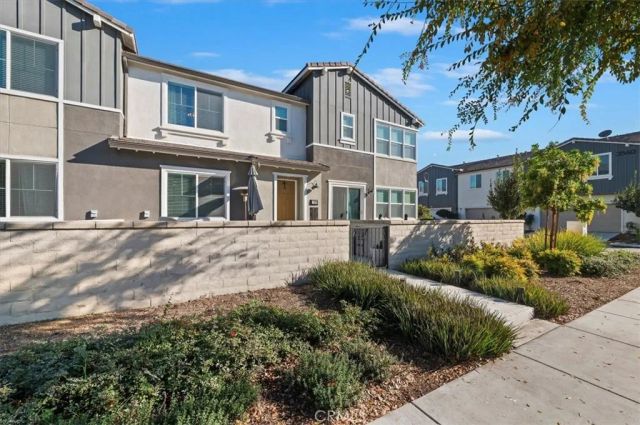 3562 E Moonlight Street, Ontario, CA 91761