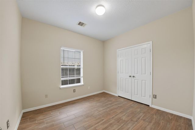 9762 Wheaton Edge Lane, Houston, TX 77095