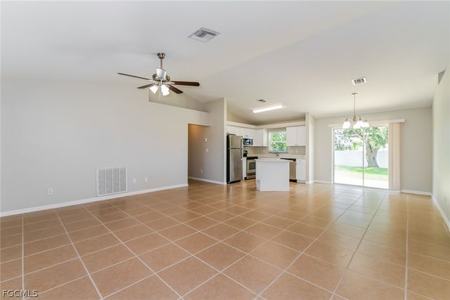 1804 NE 21st ST, Cape Coral, FL 33909