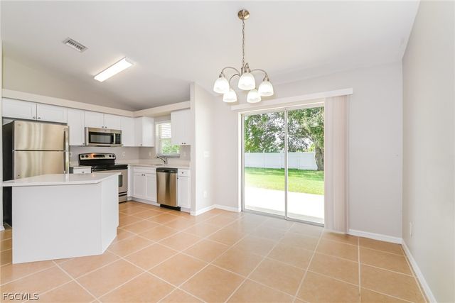 1804 NE 21st ST, Cape Coral, FL 33909