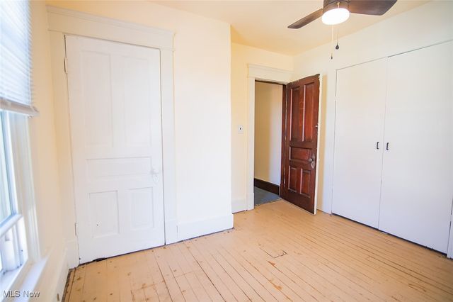 209 Elm Street, Belpre, OH 45714