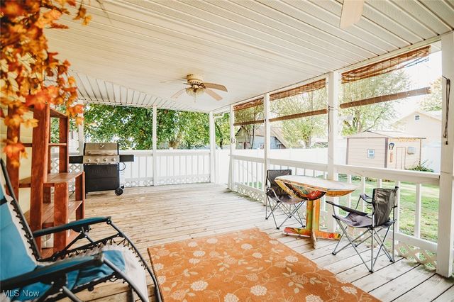 209 Elm Street, Belpre, OH 45714