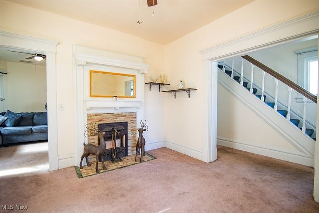 209 Elm Street, Belpre, OH 45714