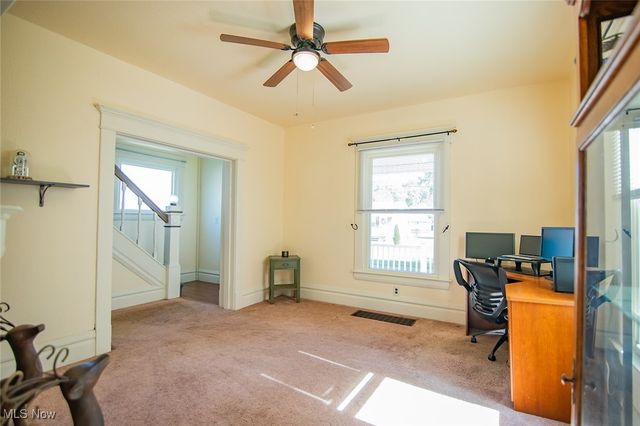 209 Elm Street, Belpre, OH 45714