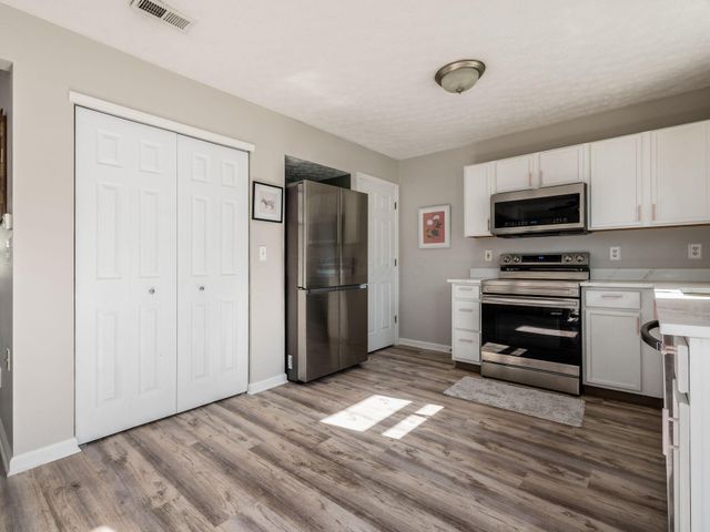 5261 Valley Forge Street, Orient, OH 43146