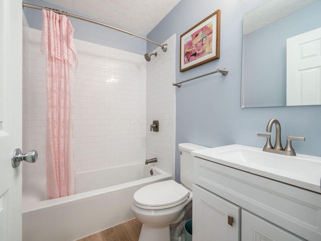 5261 Valley Forge Street, Orient, OH 43146