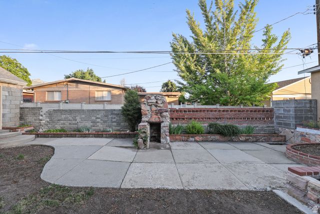 2180 E 2700 S, Salt Lake City, UT 84109