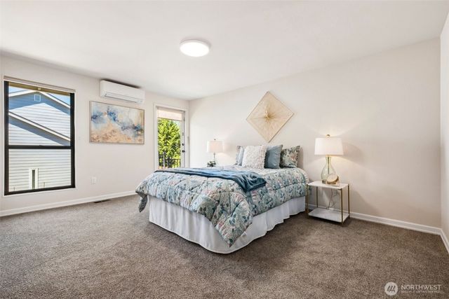 13804 SE 237th Place, Kent, WA 98042