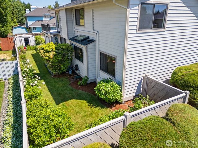 13804 SE 237th Place, Kent, WA 98042