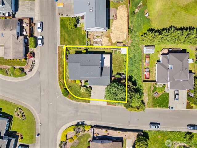 13804 SE 237th Place, Kent, WA 98042