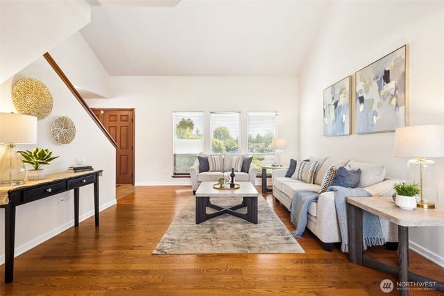 13804 SE 237th Place, Kent, WA 98042