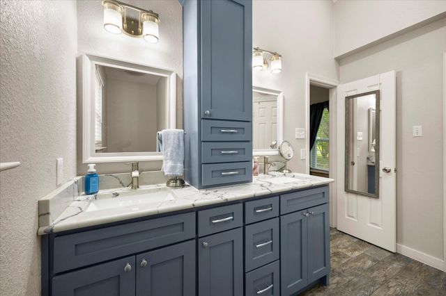 303 Anita Lane, Waxahachie, TX 75165