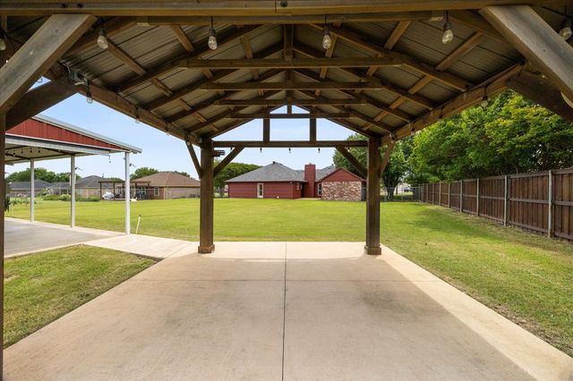 303 Anita Lane, Waxahachie, TX 75165