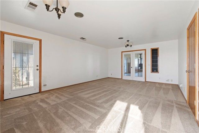 6922 G Street, Merced, CA 95340