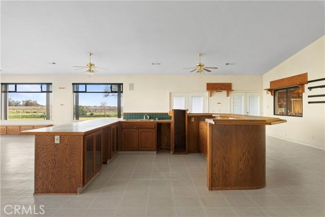 6922 G Street, Merced, CA 95340