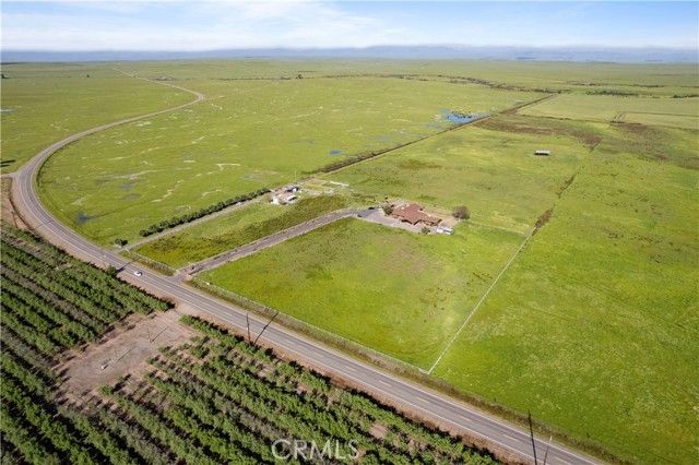 6922 G Street, Merced, CA 95340