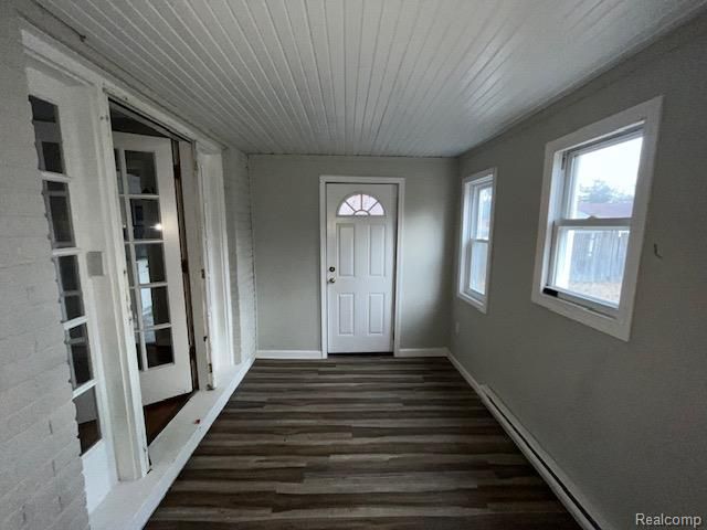 17694 Shaftsbury Avenue, Detroit, MI 48219